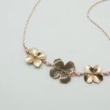 three flower necklace | grey