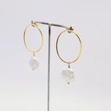 keishi wavy circle earrings