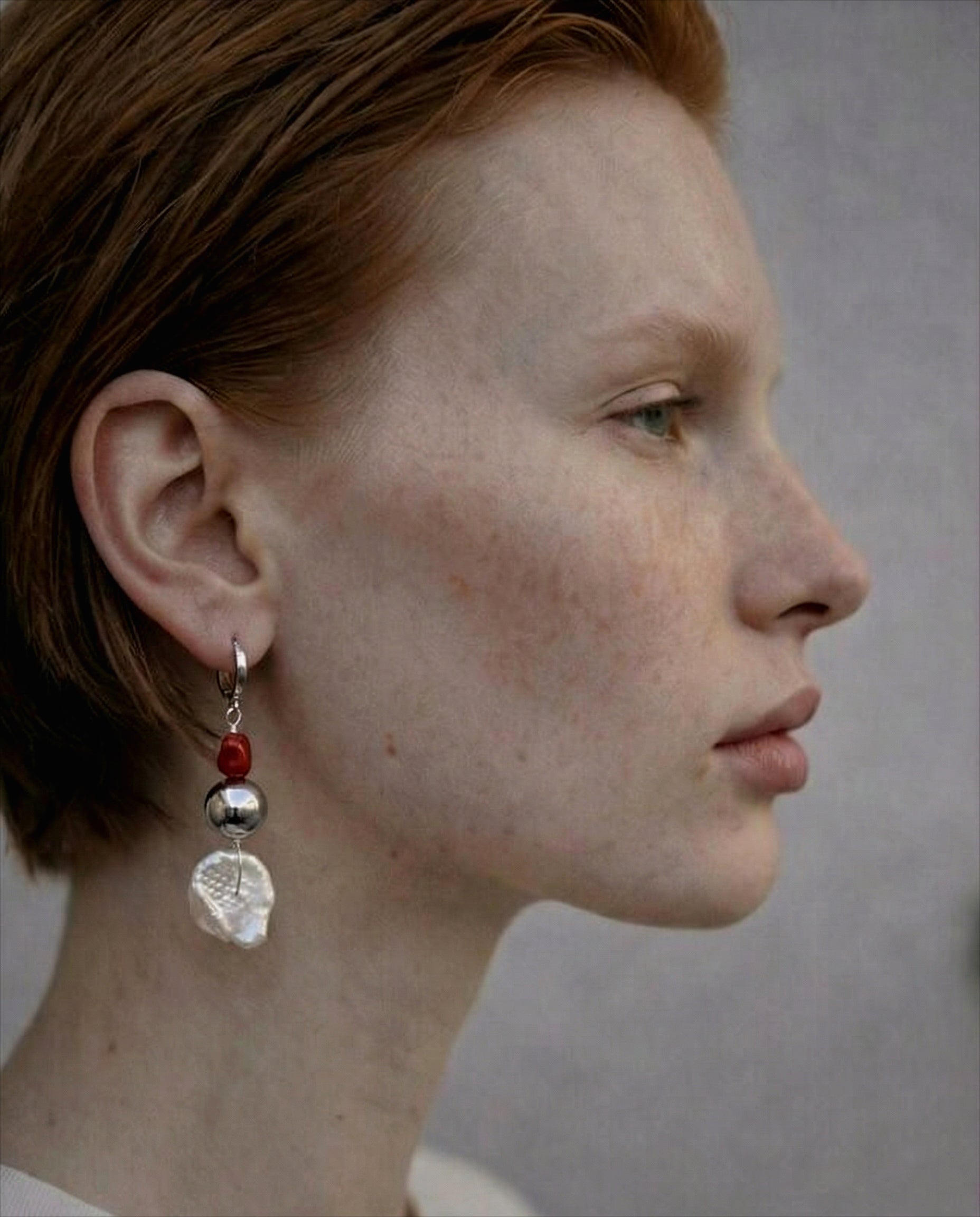 mika earrings silver