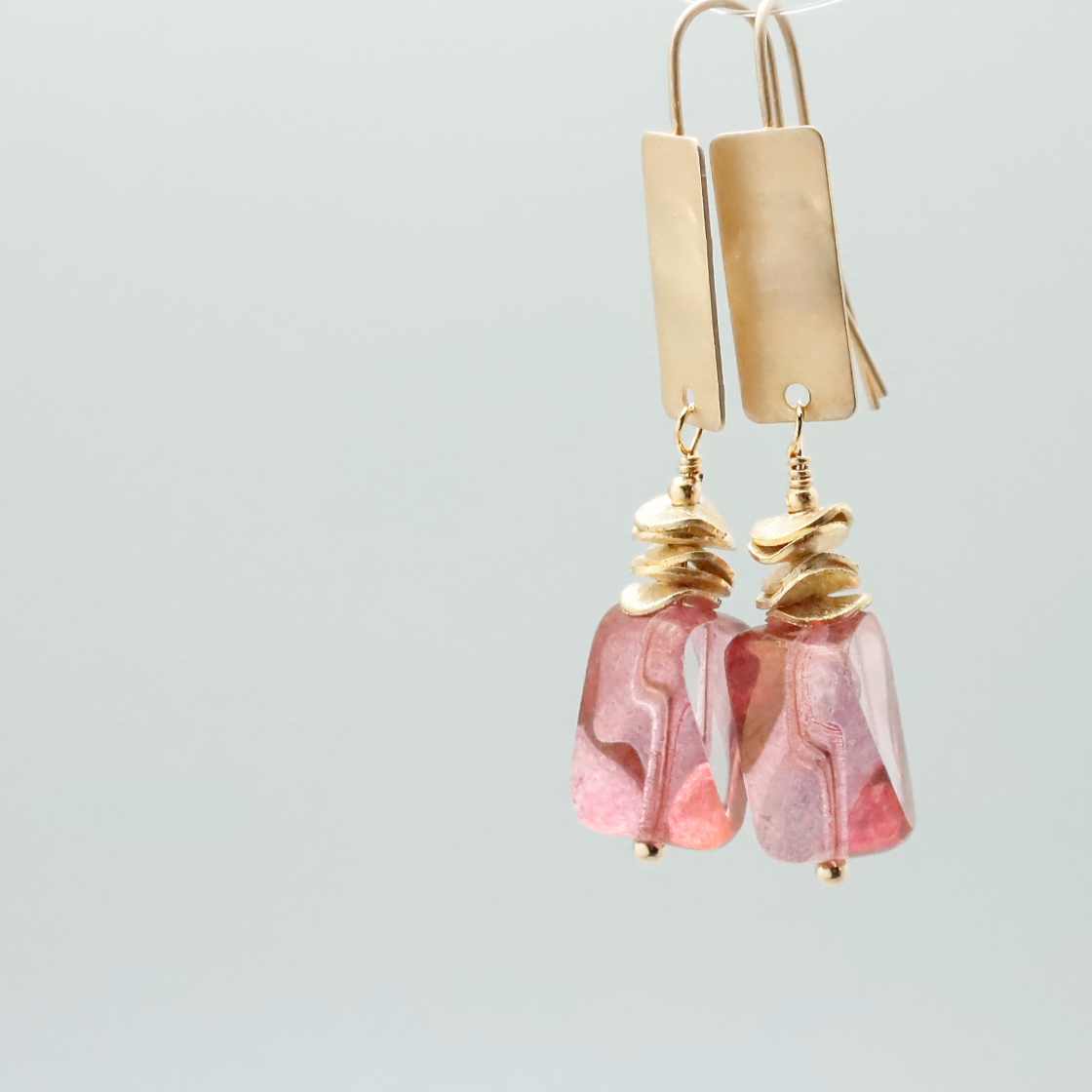 ceila earrings rose
