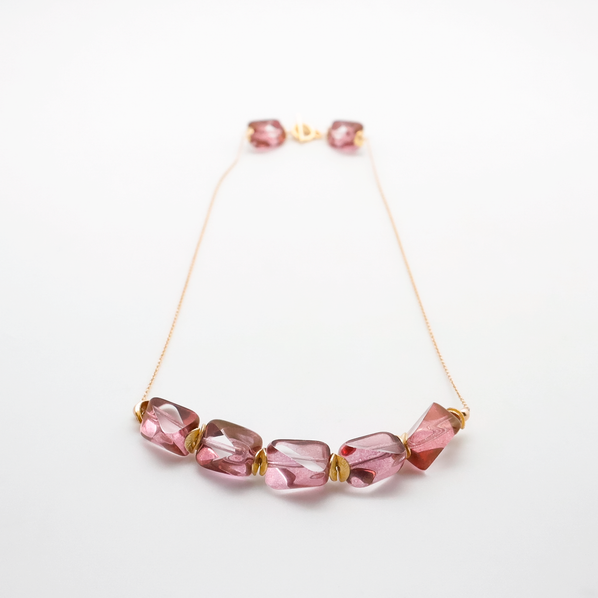chloe necklace rose