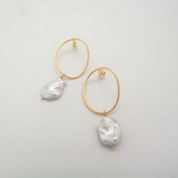 keishi wavy circle earrings